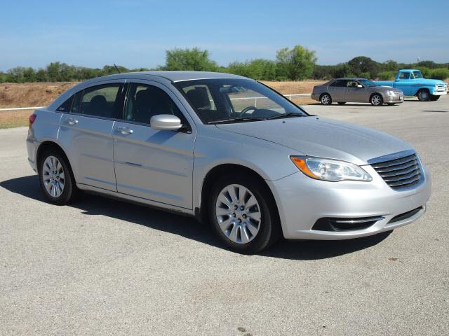 Chrysler 200 2012 photo 3