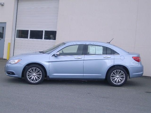 Chrysler 200 2012 photo 4
