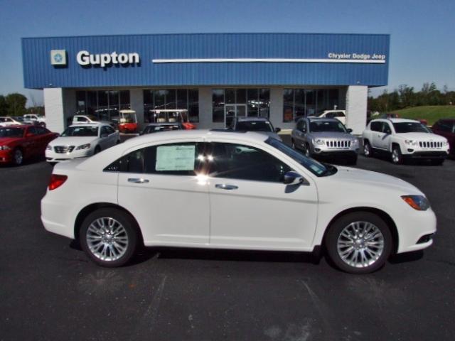 Chrysler 200 2012 photo 5