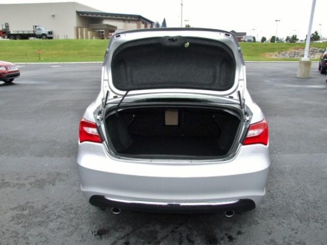 Chrysler 200 2012 photo 4