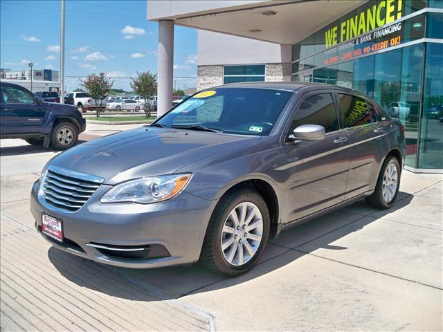 Chrysler 200 2012 photo 3