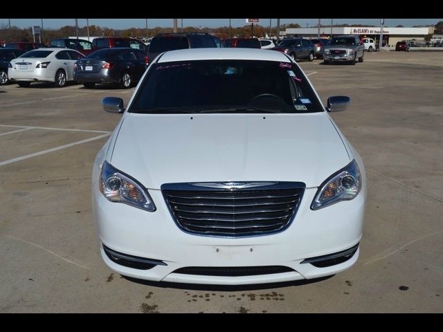 Chrysler 200 2012 photo 3