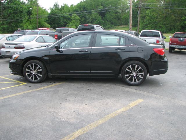 Chrysler 200 2012 photo 15