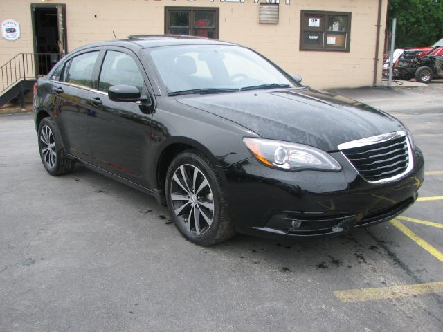 Chrysler 200 2012 photo 21