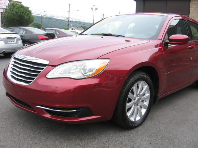 Chrysler 200 2012 photo 11