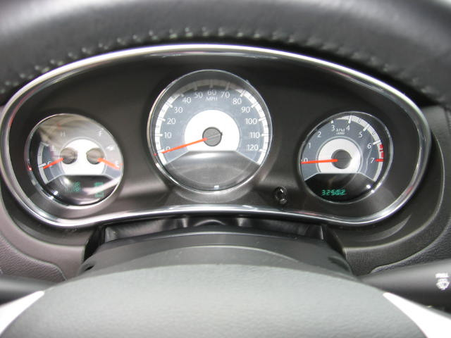 Chrysler 200 2012 photo 21