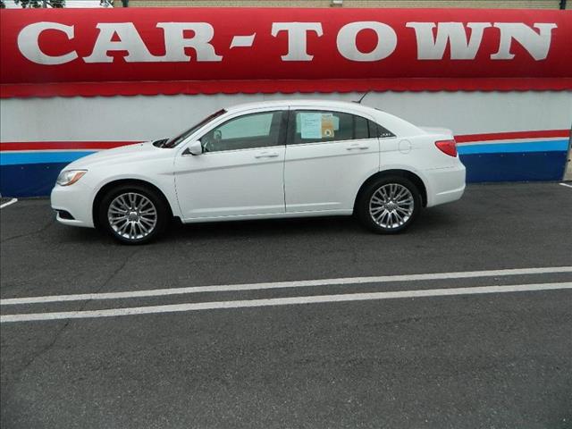 Chrysler 200 2012 photo 4