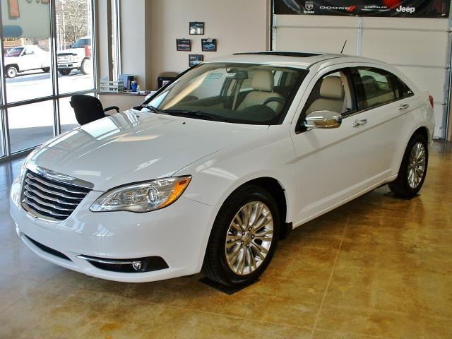 Chrysler 200 SLT 25 Sedan