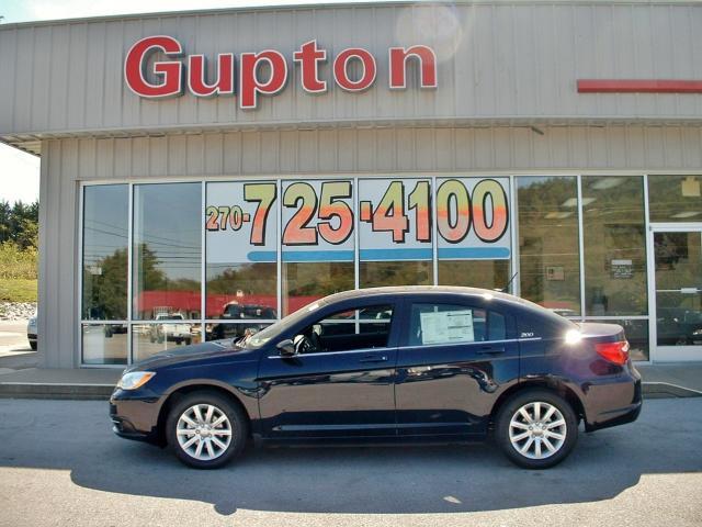 Chrysler 200 2012 photo 1