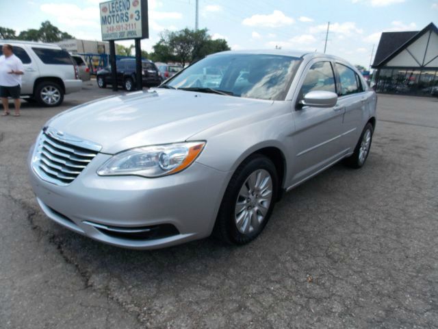 Chrysler 200 Elk Conversion Van Sedan