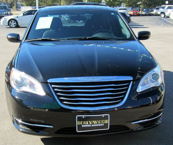 Chrysler 200 2012 photo 3