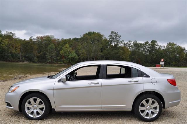 Chrysler 200 2012 photo 4