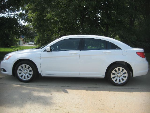 Chrysler 200 2012 photo 4