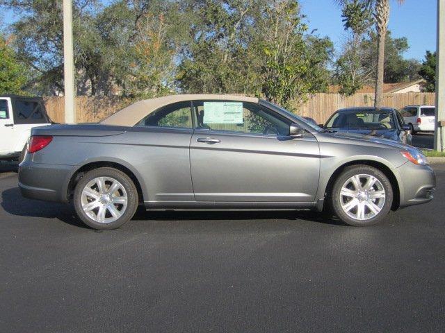 Chrysler 200 2012 photo 1