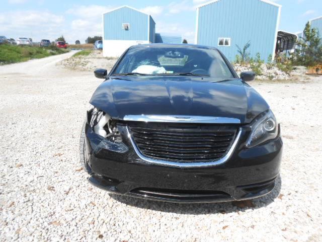 Chrysler 200 2013 photo 3