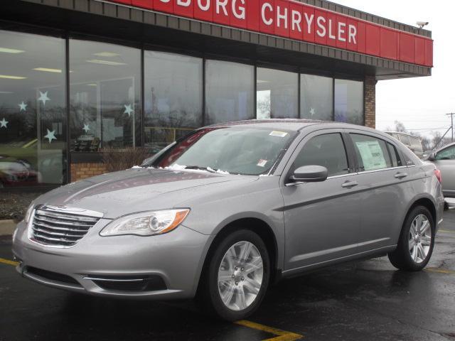 Chrysler 200 2013 photo 4