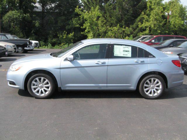 Chrysler 200 3.5 Sedan
