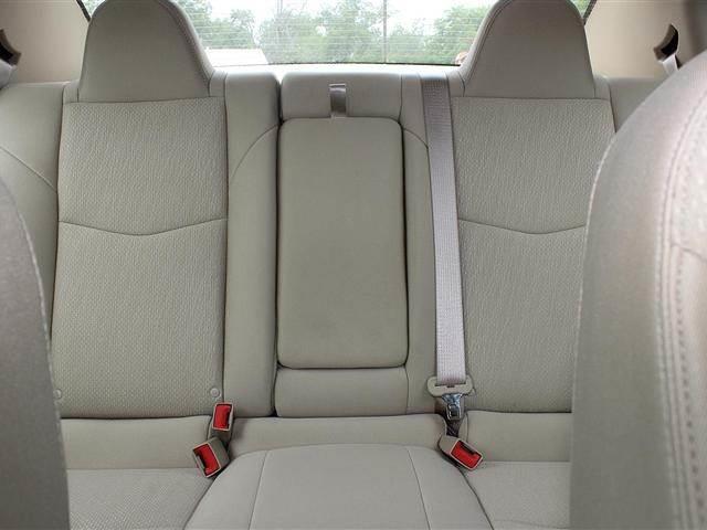 Chrysler 200 2013 photo 2