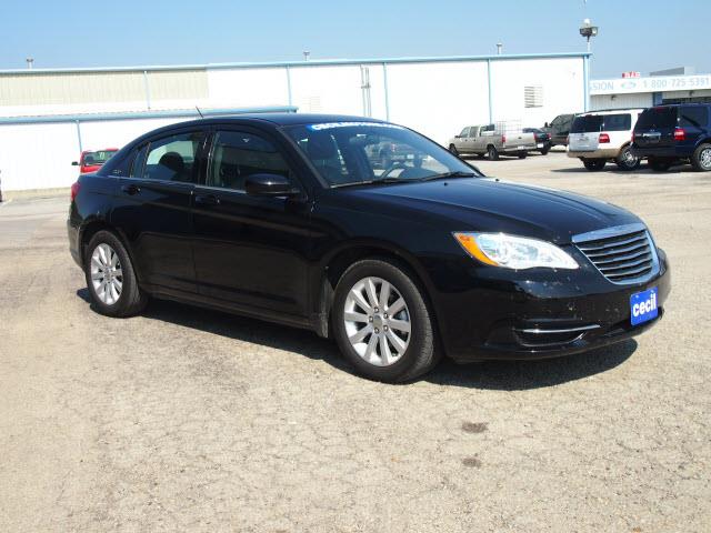 Chrysler 200 2013 photo 1