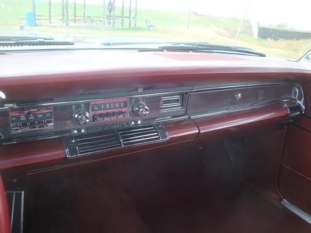 Chrysler 300 1966 photo 2