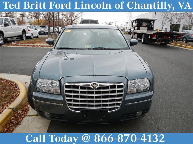 Chrysler 300 2005 photo 3