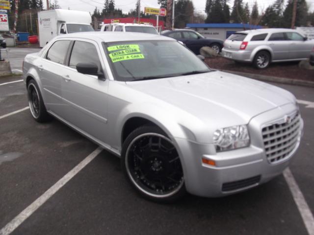 Chrysler 300 2005 photo 3
