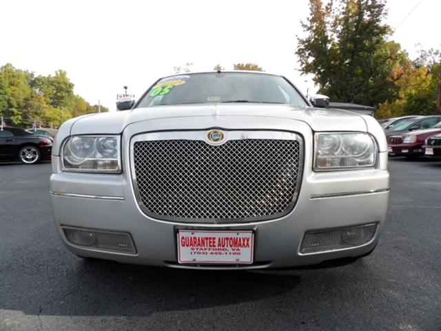 Chrysler 300 2005 photo 1