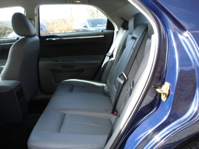 Chrysler 300 2005 photo 5