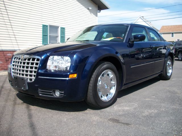 Chrysler 300 2005 photo 1