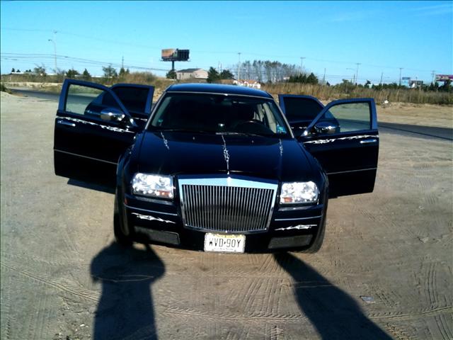 Chrysler 300 2005 photo 3