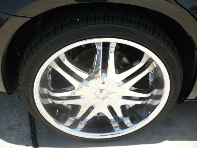 Chrysler 300 2005 photo 8