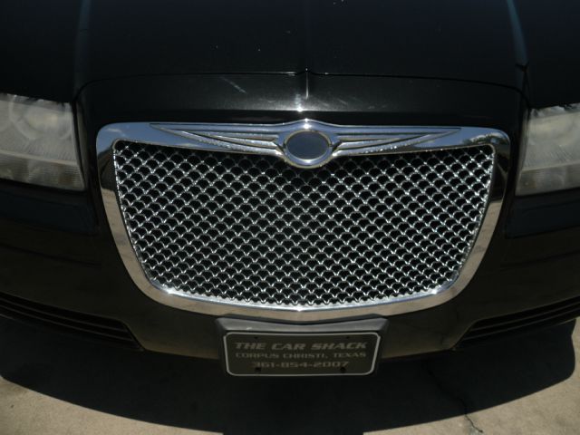 Chrysler 300 2005 photo 9
