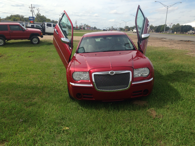 Chrysler 300 2005 photo 1