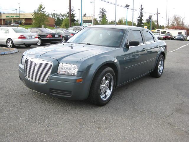 Chrysler 300 2005 photo 3