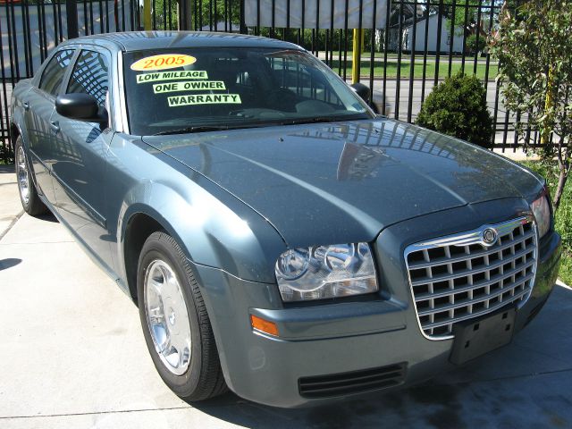 Chrysler 300 2005 photo 4