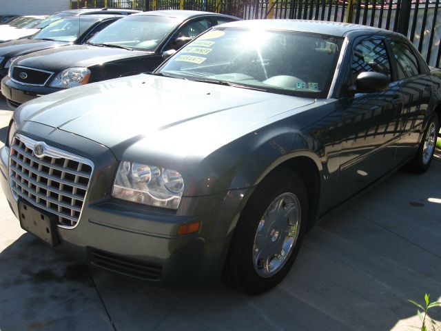 Chrysler 300 2005 photo 6
