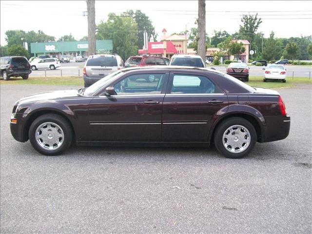Chrysler 300 Unknown Sedan