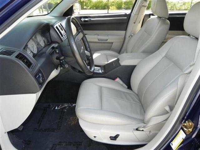 Chrysler 300 2005 photo 5