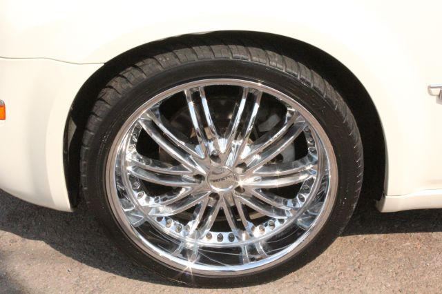 Chrysler 300 2005 photo 20