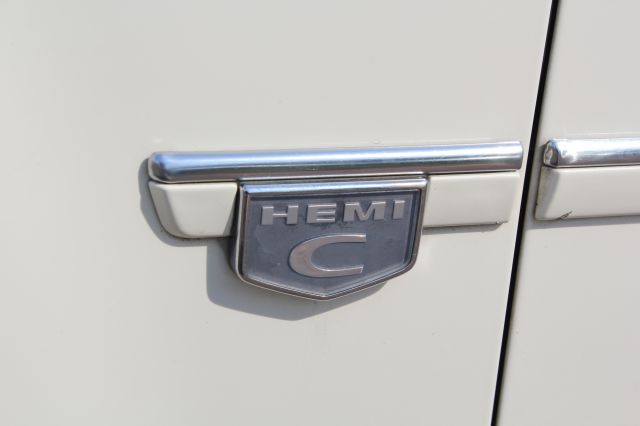 Chrysler 300 2005 photo 6