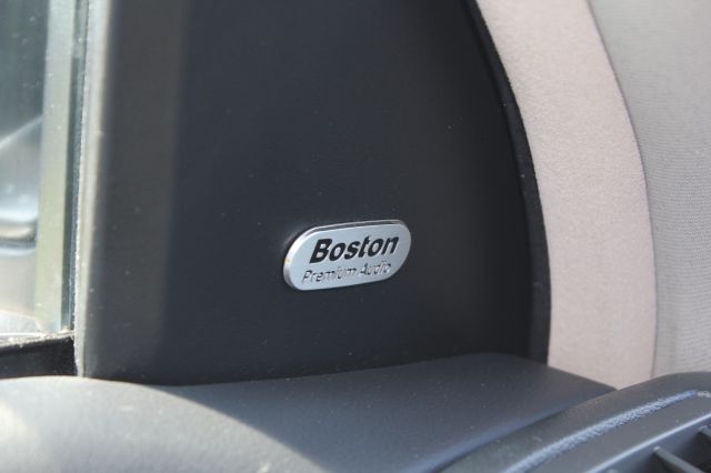 Chrysler 300 2005 photo 8