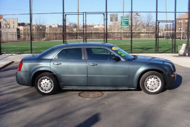 Chrysler 300 2005 photo 4