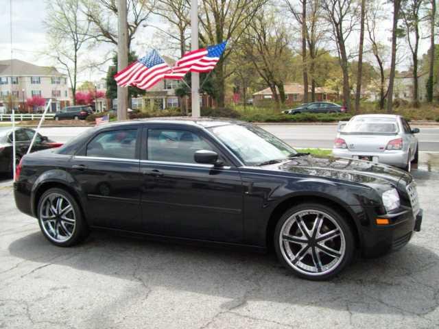 Chrysler 300 2005 photo 3