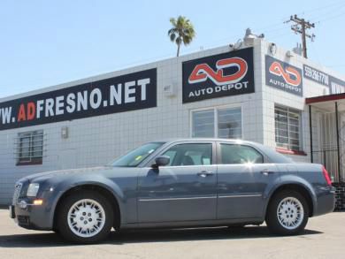Chrysler 300 2005 photo 4