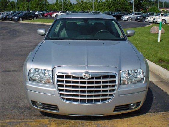 Chrysler 300 2005 photo 3