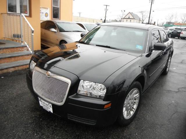 Chrysler 300 2 Sedan