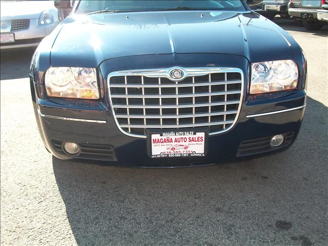 Chrysler 300 2005 photo 4