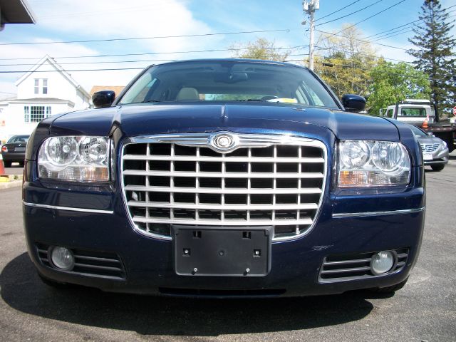 Chrysler 300 2005 photo 4
