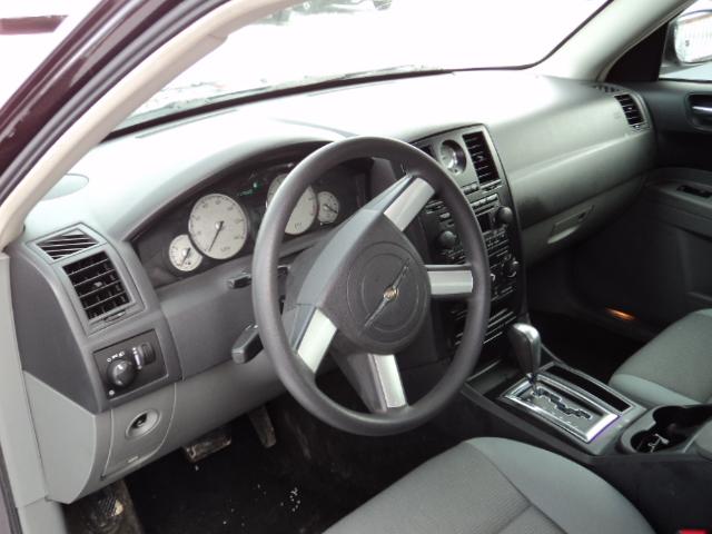 Chrysler 300 2005 photo 5