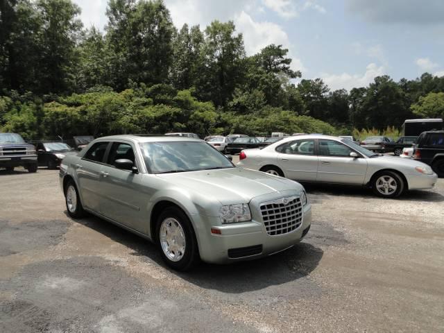 Chrysler 300 2005 photo 1